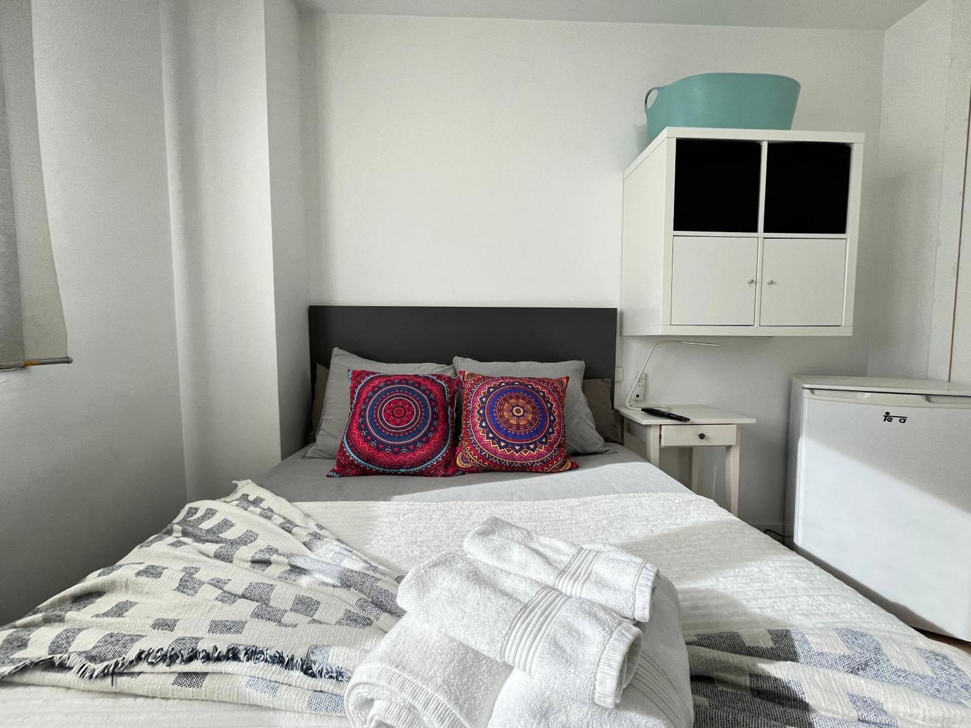 Habitacion Atocha Mendez Madrid Exterior photo